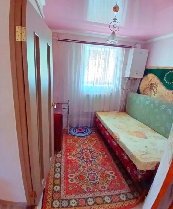 Здаю 2к.к.  БУДИНОК з місцем під авто СОЛЯНІ,Центральний рн Соляные