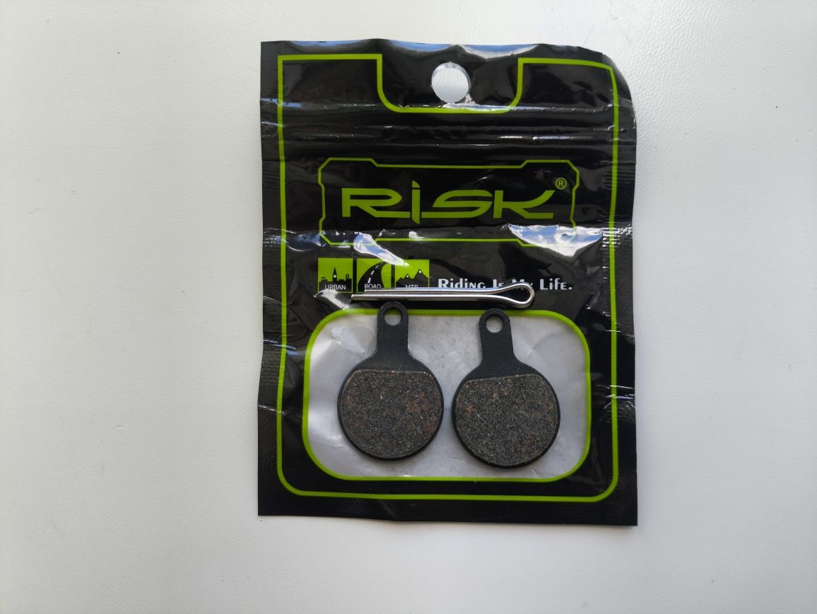 Гальмівні колодки дискові Risk Dust DS-08S на велосипед