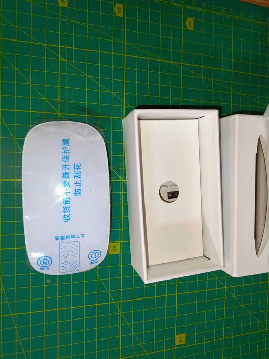 Бездротова Bluetooth-миша, тиха, сенсорні кнопки.