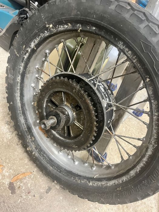 Koło tył mz etz 251 zębatka szczekotrzymacz org DDR