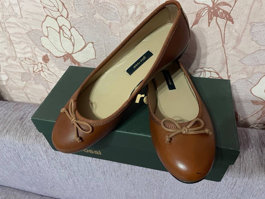 Шкіряні балетки Gino Rossi 37 розмір