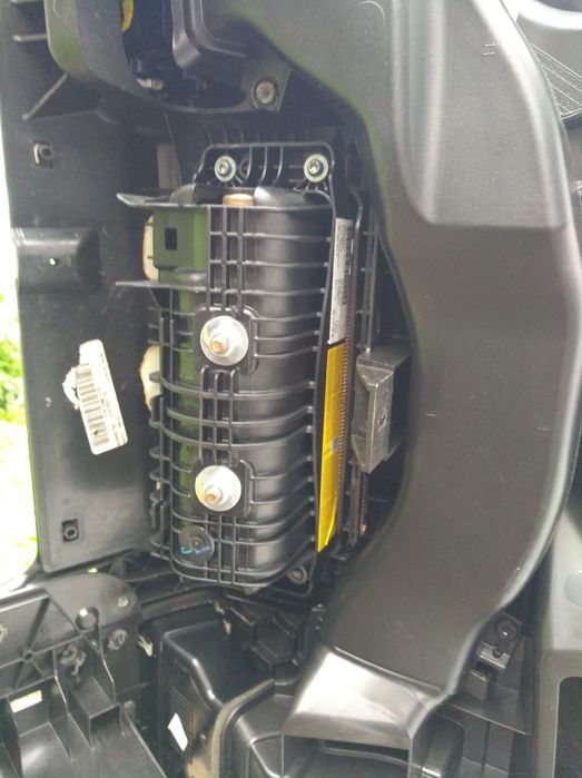 Торпеда з подушкою аірбег VW passat b7  usa пассат б7 сша запчастини