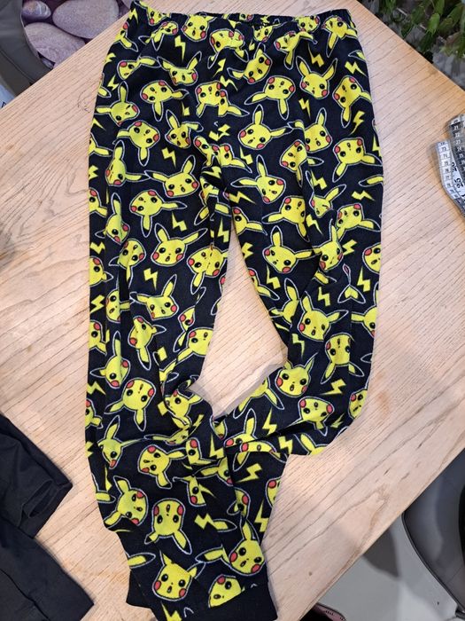 Spodnie od piżamy 158 cm polarowe pokemon pikachu