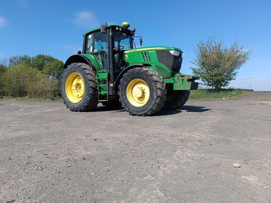 Трактор John Deere 6175M