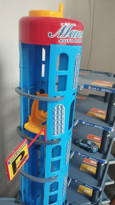 garagem hotwheels