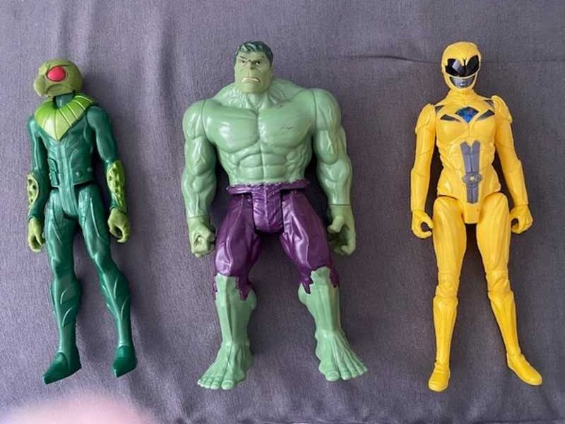Lote de 14 bonecos Super Herois com 30 cm