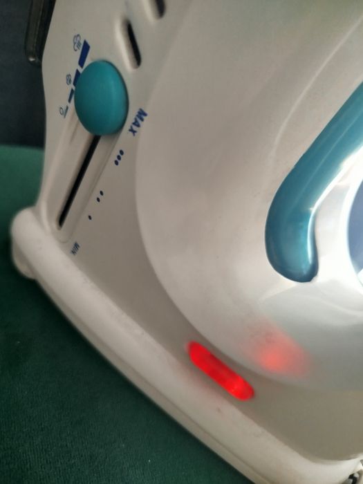 Dezal Kamila kultowe żelazko parowe PRL 1200W typ 345