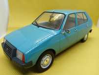 Miniaturas  1/24 NOVOS 3 Modelos  Diferentes