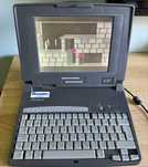Laptop COMPAQ CONTURA 4/25 z wadą kolekcjonerski retro stary