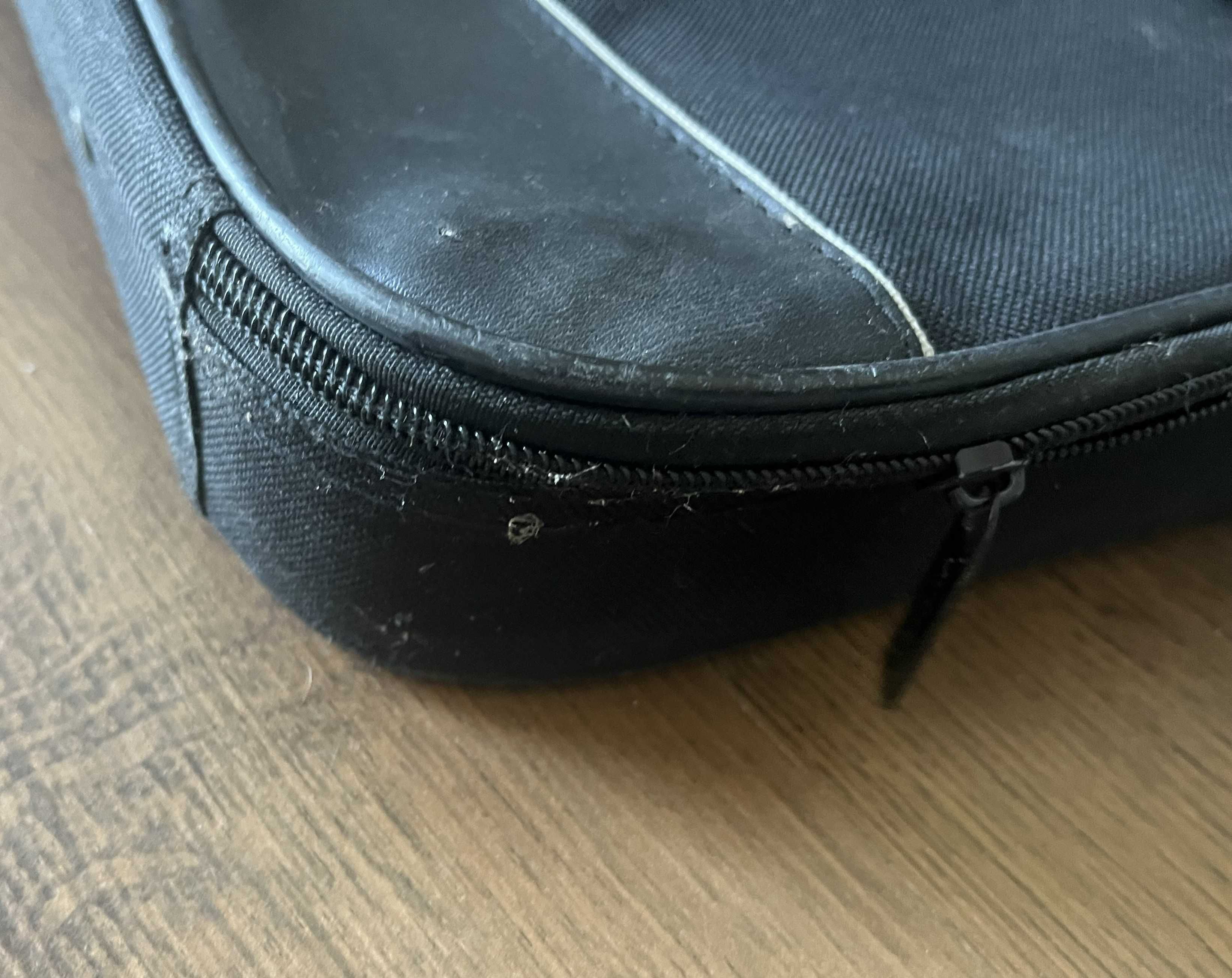 Torba / walizka / etui na laptopa Modecom