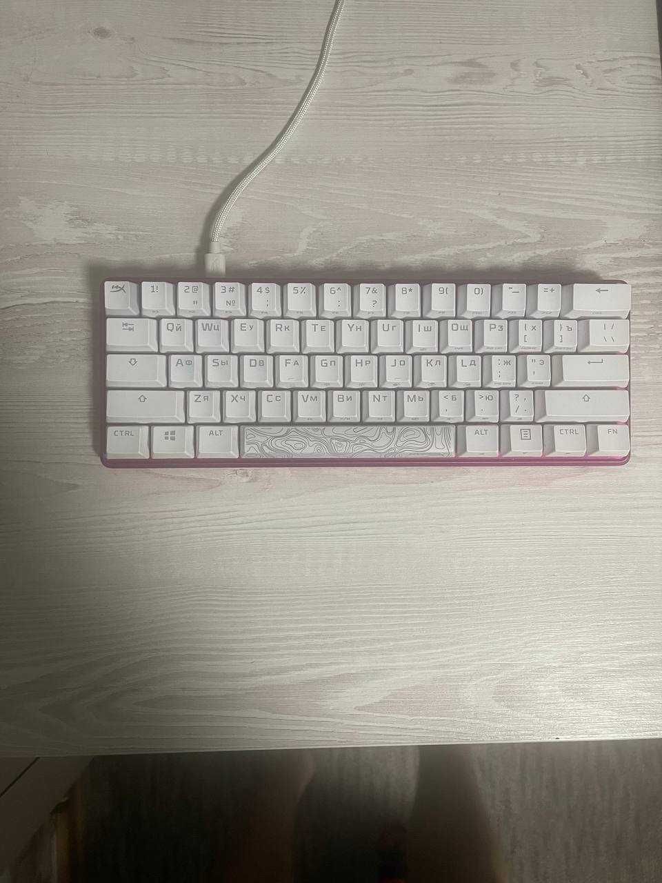 Клавіатура ігрова HyperX Alloy Origin 60 Red USB RGB ENG/RU (Pink)
