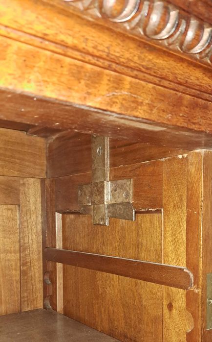 Witryna biblioteczka art deco piękna polska.