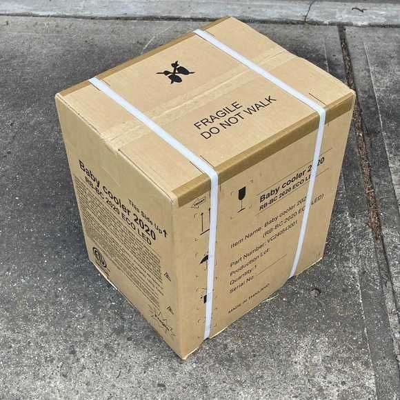 LODÓWKA Red Bull RedBull 3D Led mini cooler chłodziarka gadżet