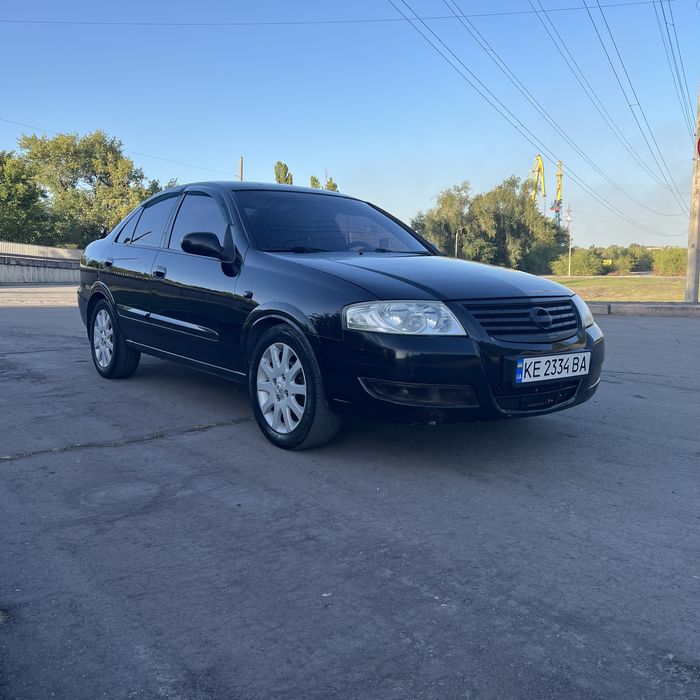 Nissan Almera 1.6 2008