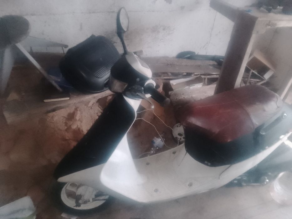 Продам Скутер Хонда діо 18