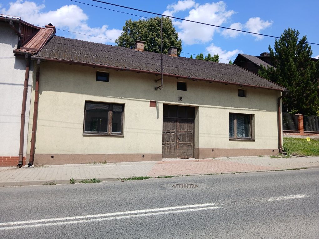 Dom w Słomnikach blisko rynku