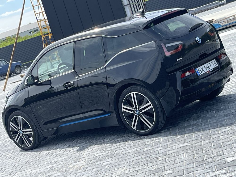 BMW i3  elektro 250km