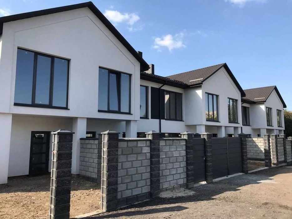 +Просторий та комфортний котедж у затишному районі