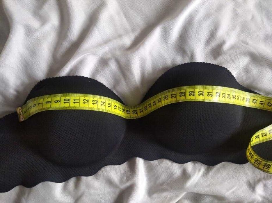 Новий безшовний бюстгальтер пуш-ап ,чашка без кісточок, р. С, Сток