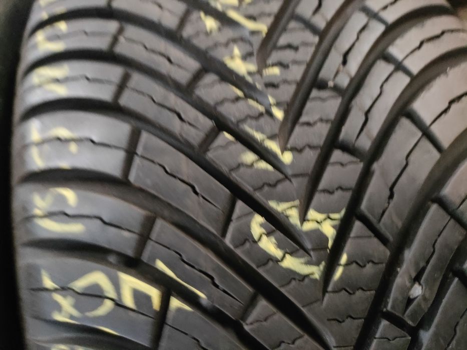 2x Vredestein Quatrac 195/55R15 85H 2 sztuki całoroczne