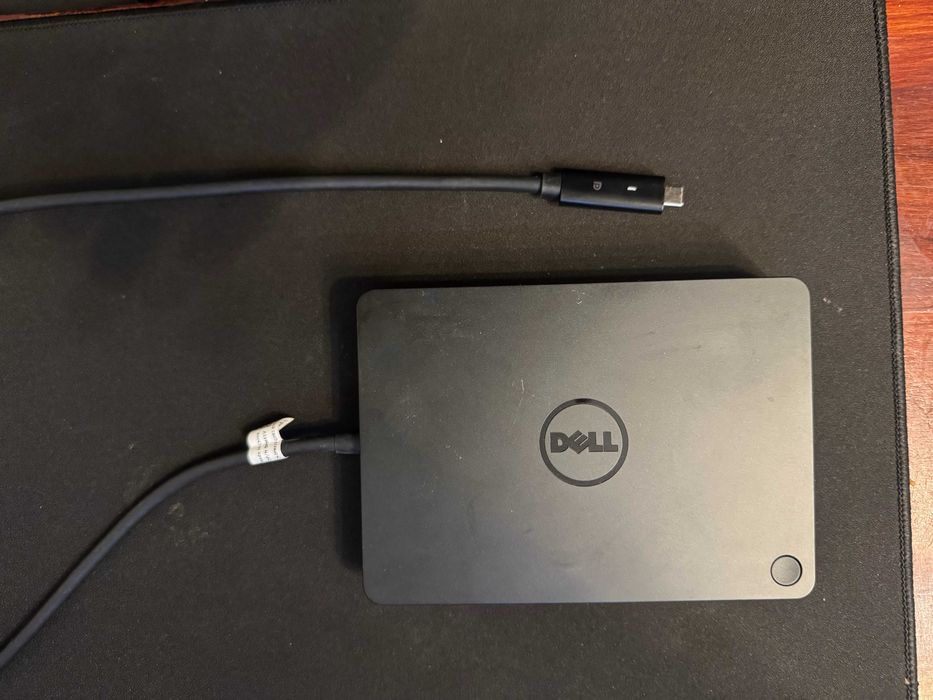 Stacja dokująca DELL WD 15 + zasilacz 130W + Mini DisplayPort
