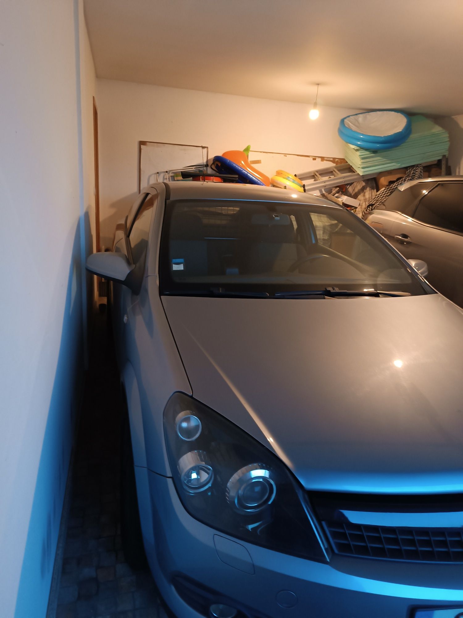 Astra H GTC comercial