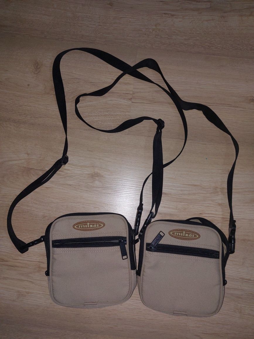 2 Bolsas iguais da marca Mitsai