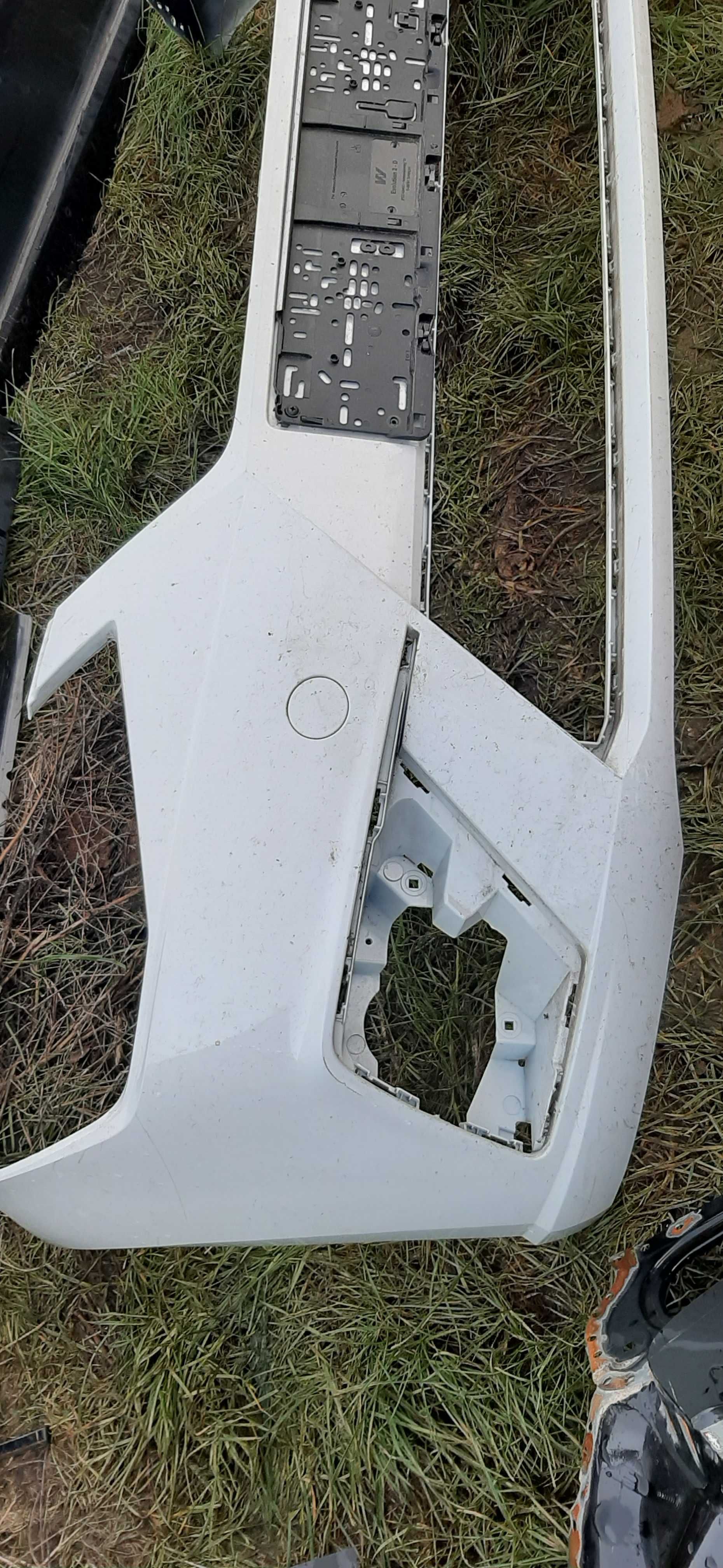 zderzak przód seat ibiza 6f0