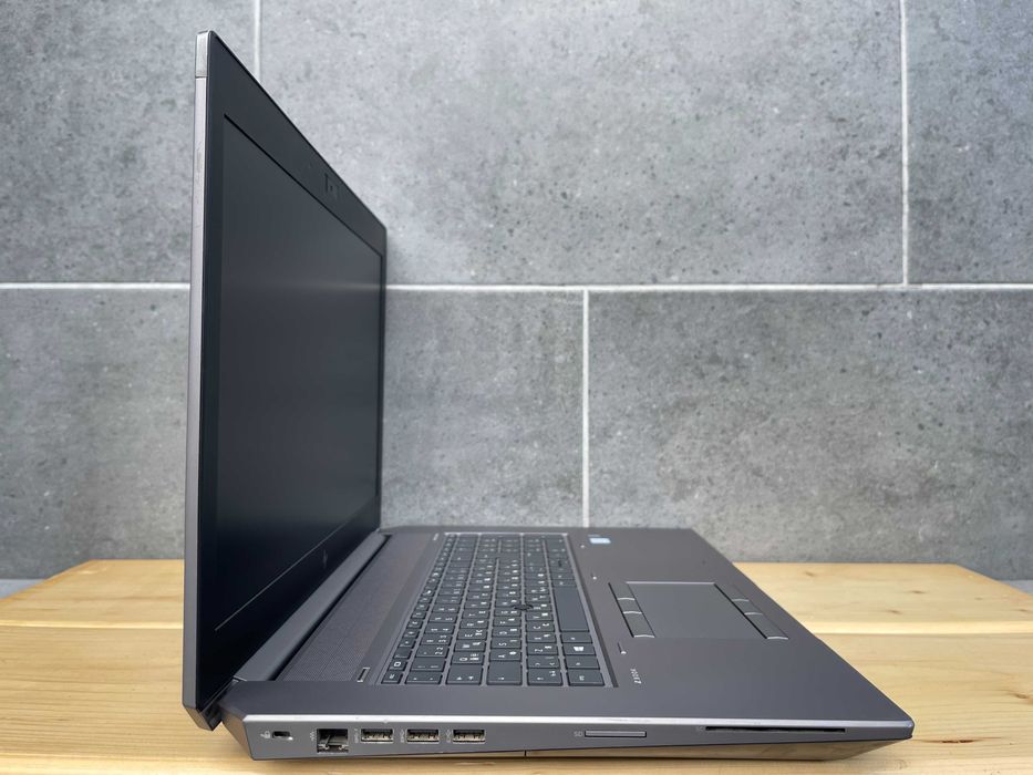 Ноутбук HP ZBook 17 G5/i7-8850H/32Gb DDR4/512Gb M2/17" IPS/P4200 (8Gb)