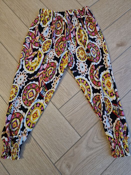 Spodnie dla dziewczynki 104