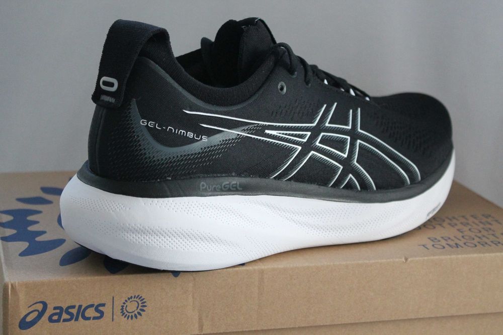 Кросівки ASICS GEL-Nimbus® 25-USA--10,5--EUR--44-44,5-устілька-29,2 см