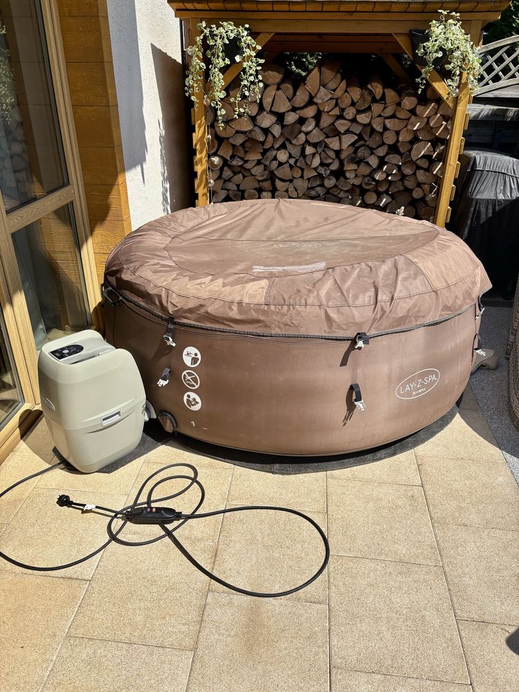 Sprzedam jaccuzi  LAY -Z- SPA Rivera