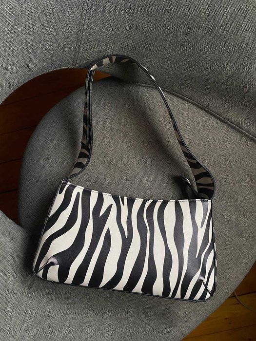Сумка bershka зебра