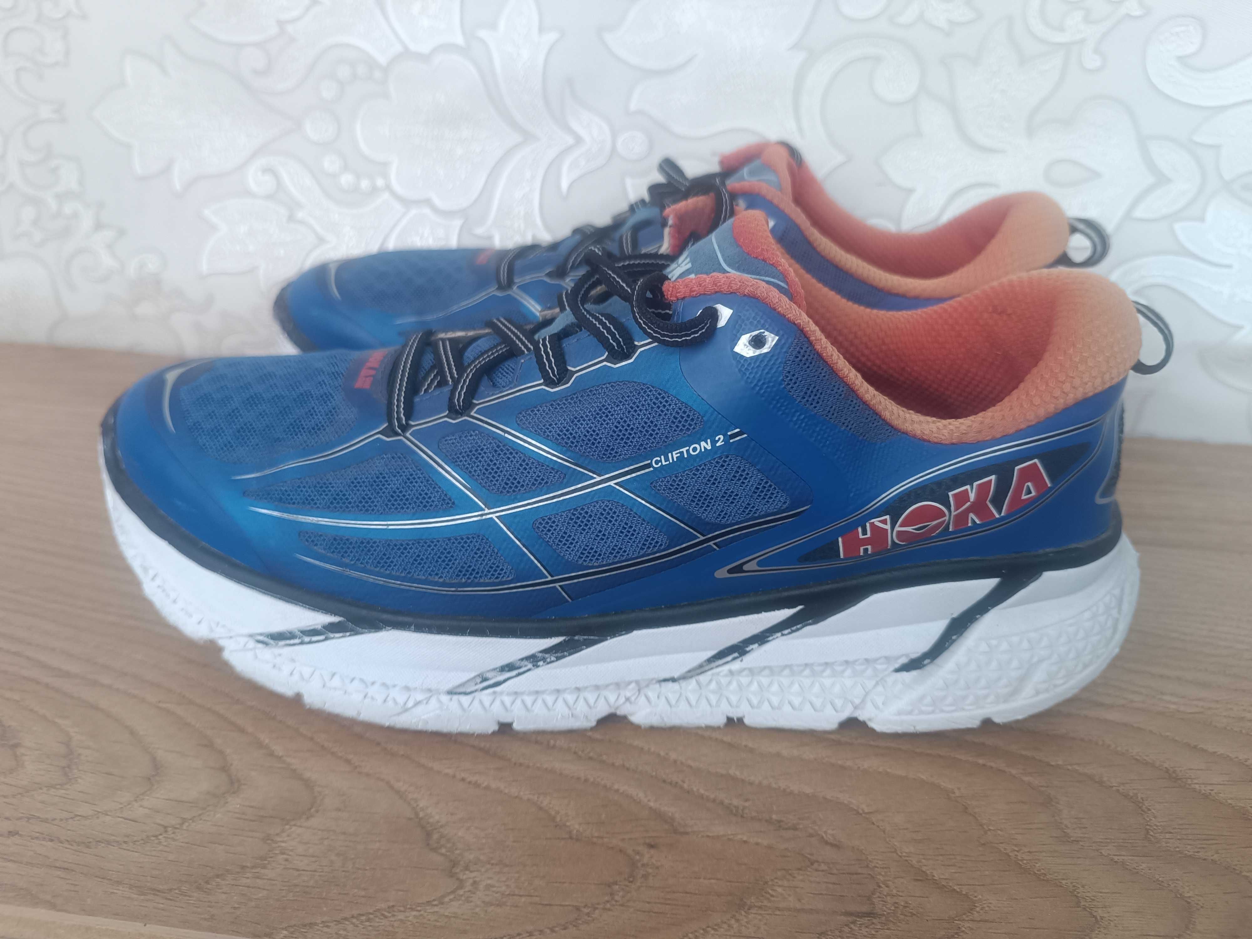 Кроссовки для бега Hoka 44.5 размер 28 28.5 см