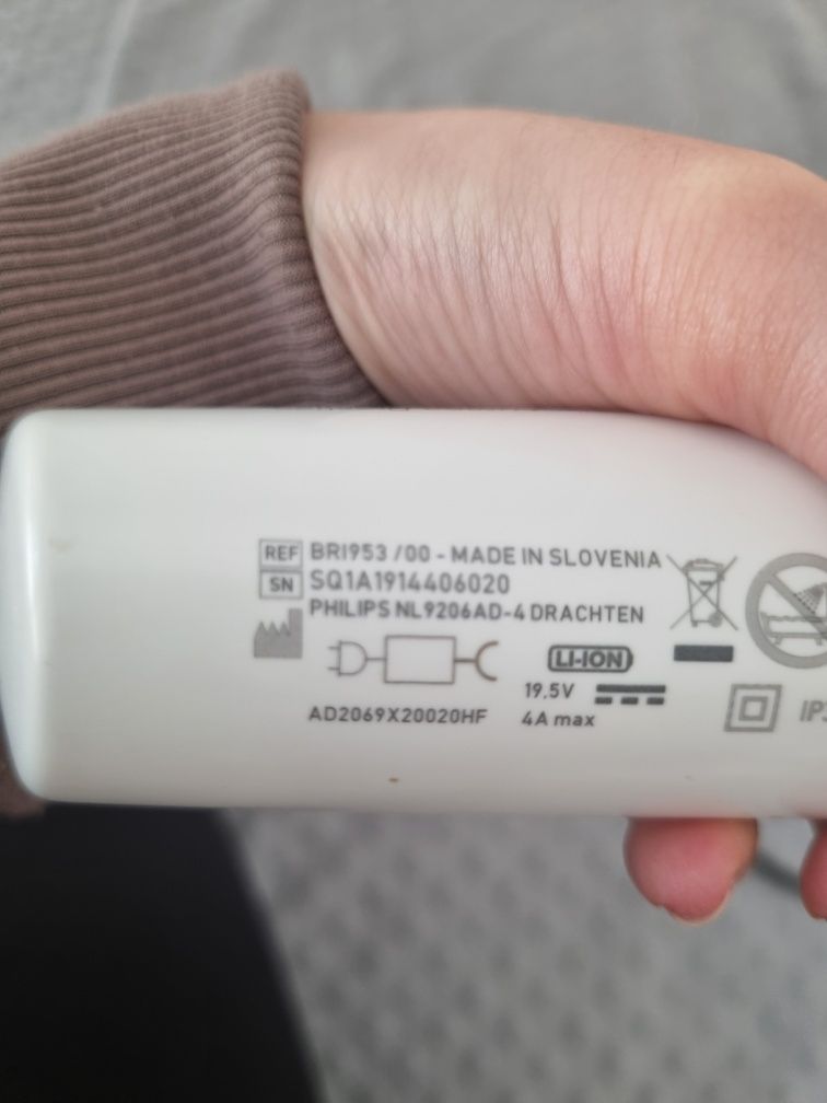 Depilator laserowy Philips lumea prestige brie953