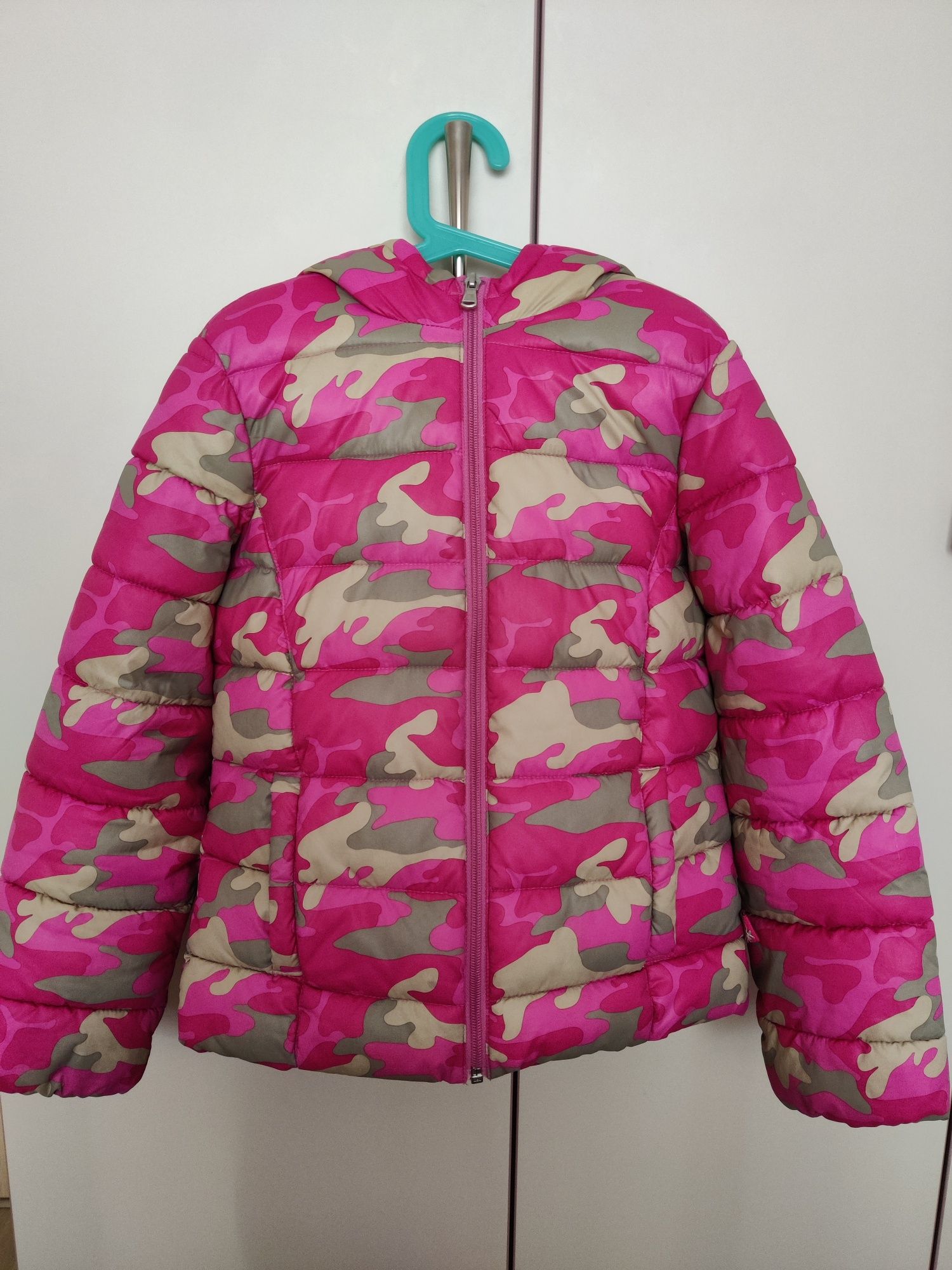 Куртка на девочку Benetton