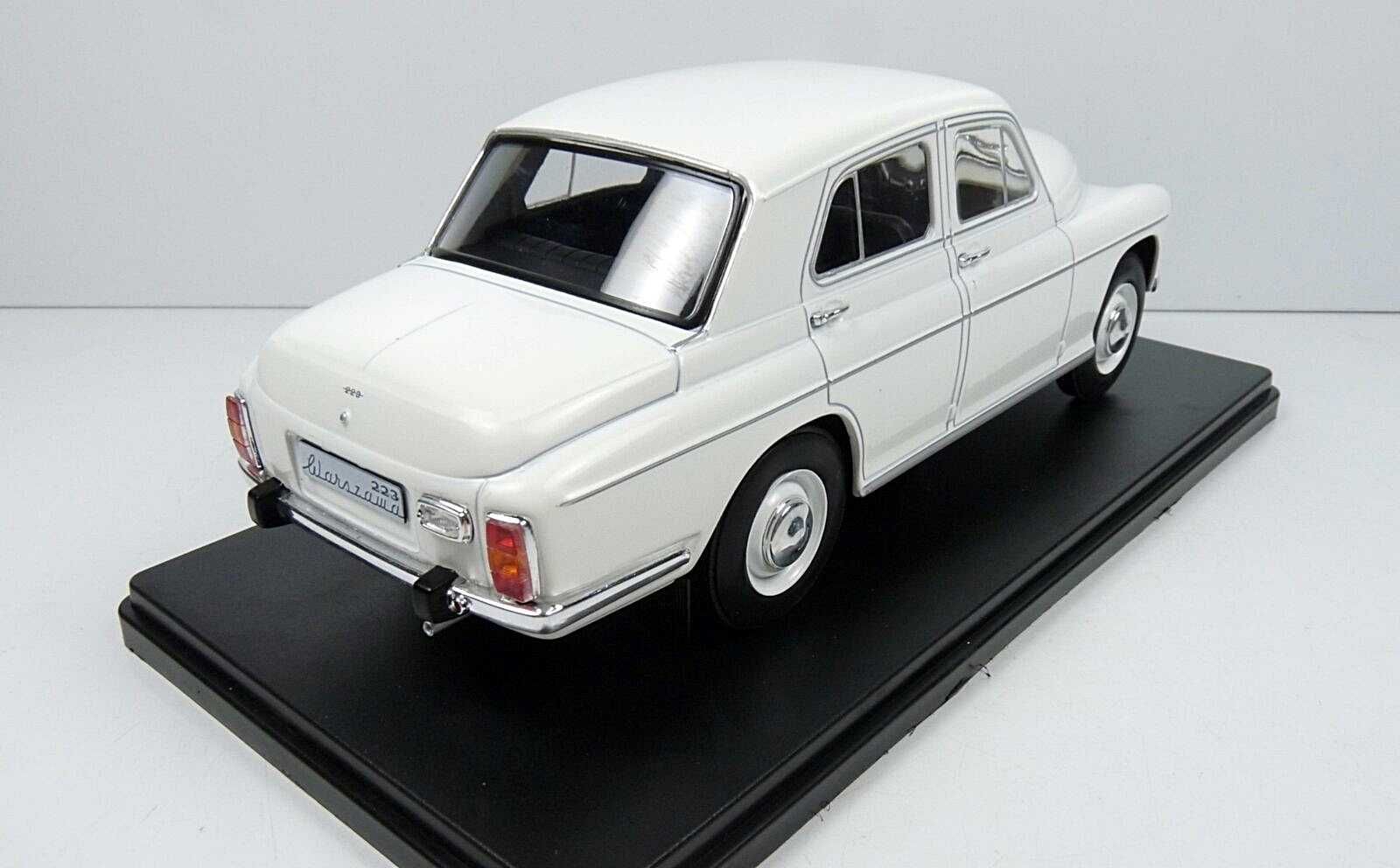 WARSZAWA 223 (1964) Hachette 1:24