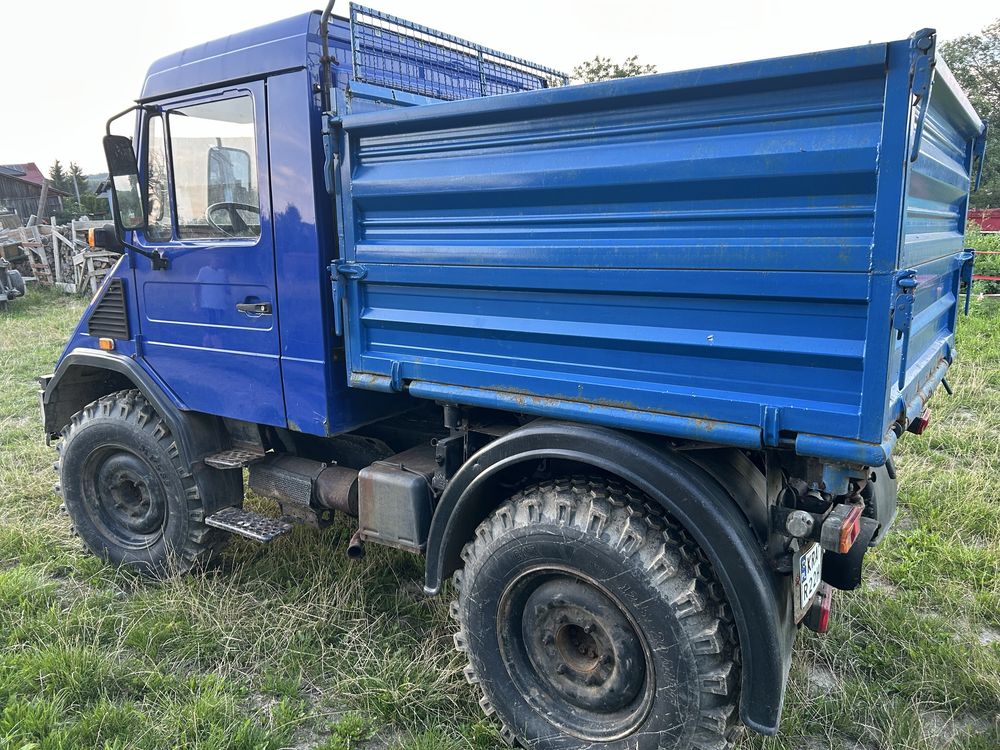Unimog Samchód specialny,  ciagnik rolniczy
