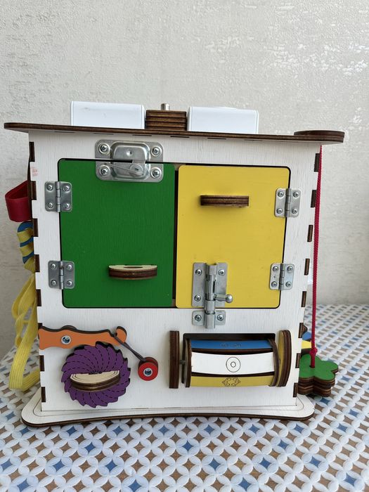 Бізі куб дитячий