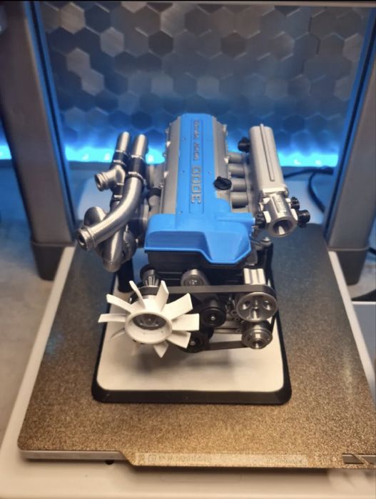 Реалістичні моделі двигунів 2JZ та RB26