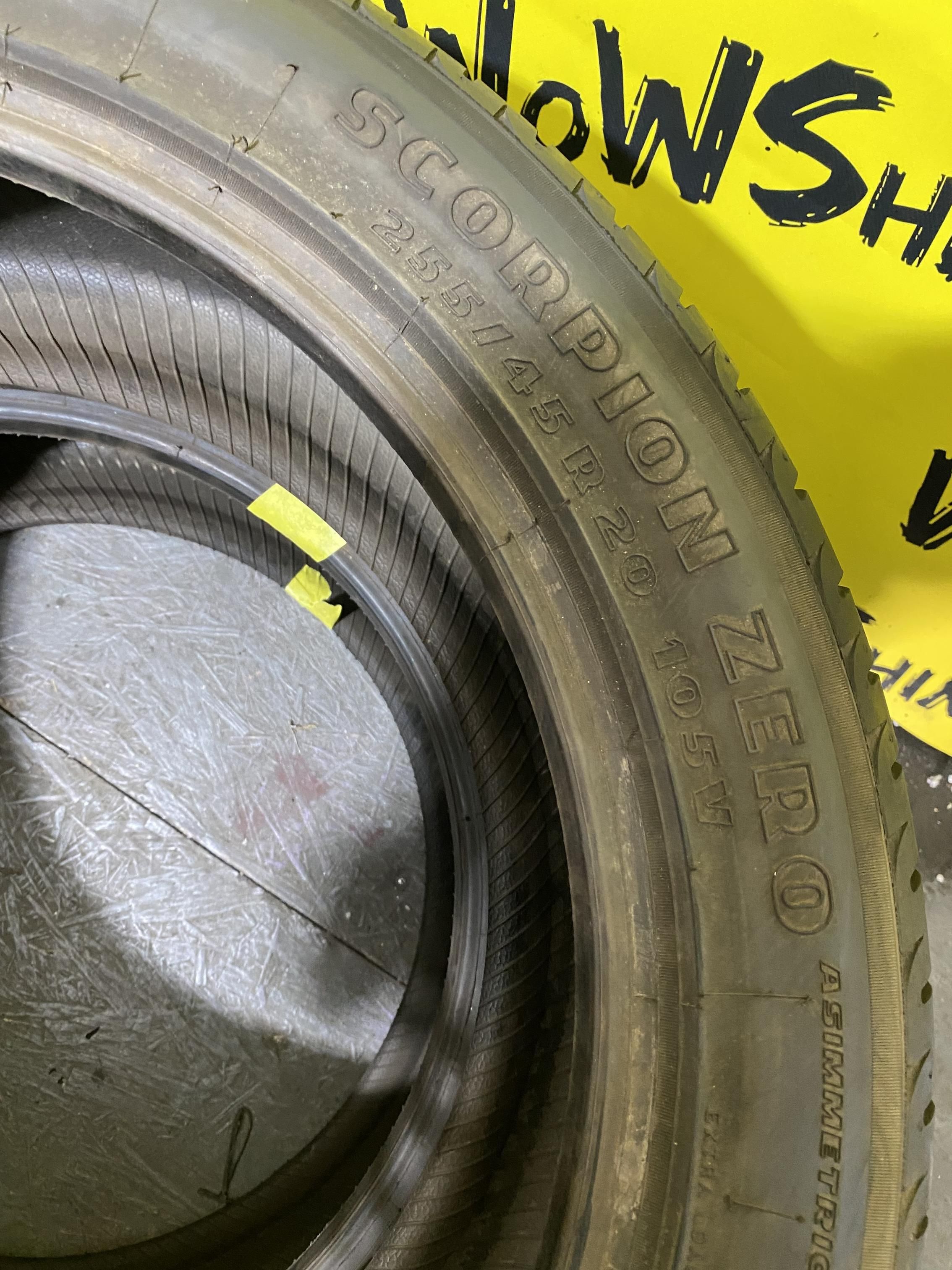 255 45 20 Pirelli Scorpion Zero 2023 Літо