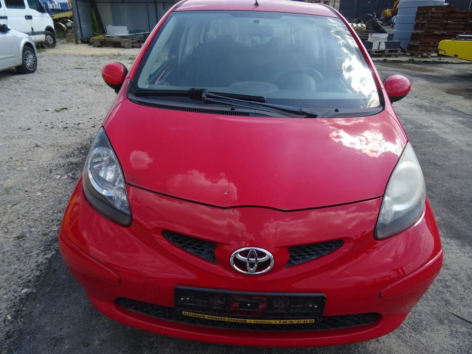 Toyota Aygo 2006 lakier(3PO) na części drzwi maska zderzak błotnik