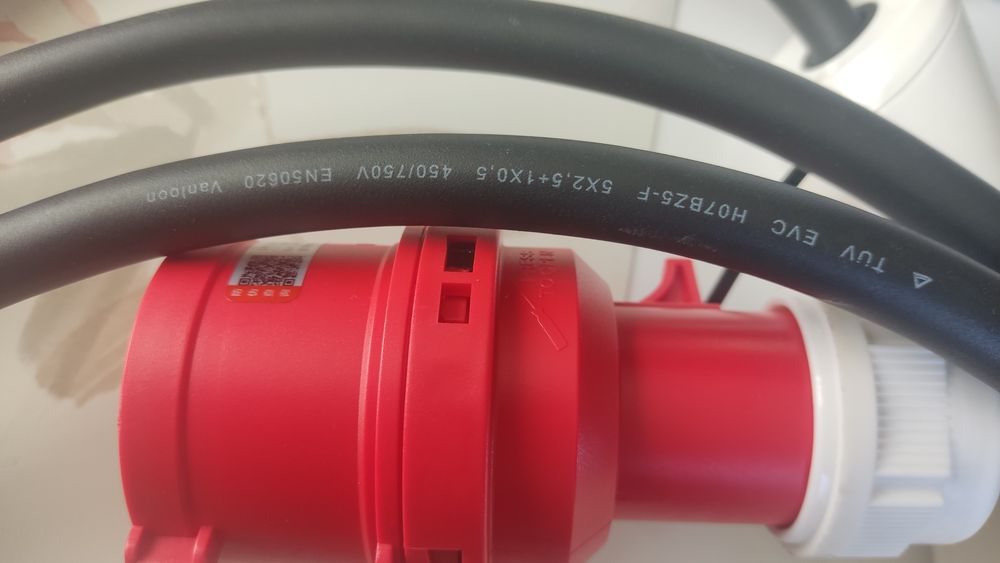 Ładowarka do samochodu elektrycznego EV