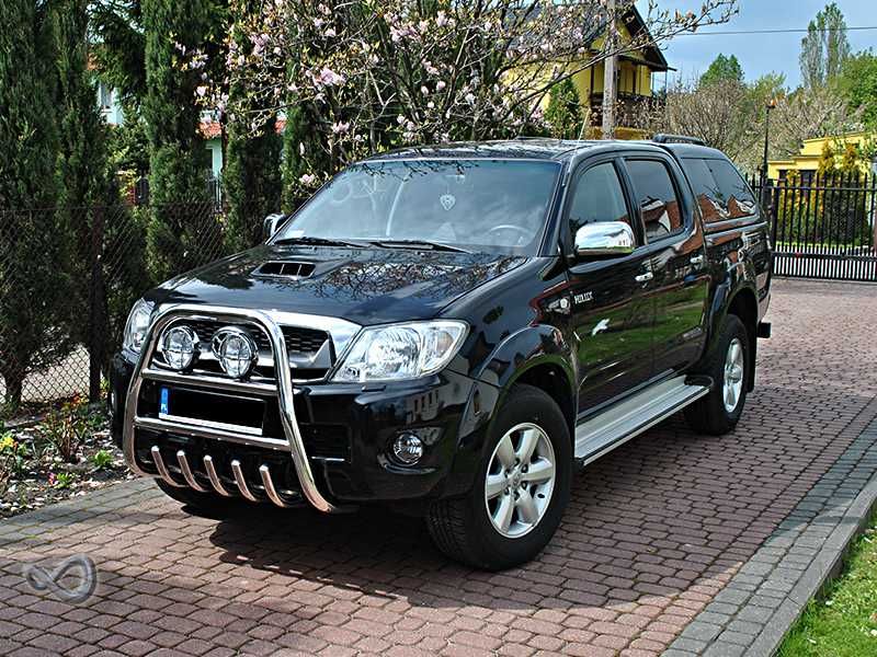 Toyota Hilux Orurowanie zestawy Podesty