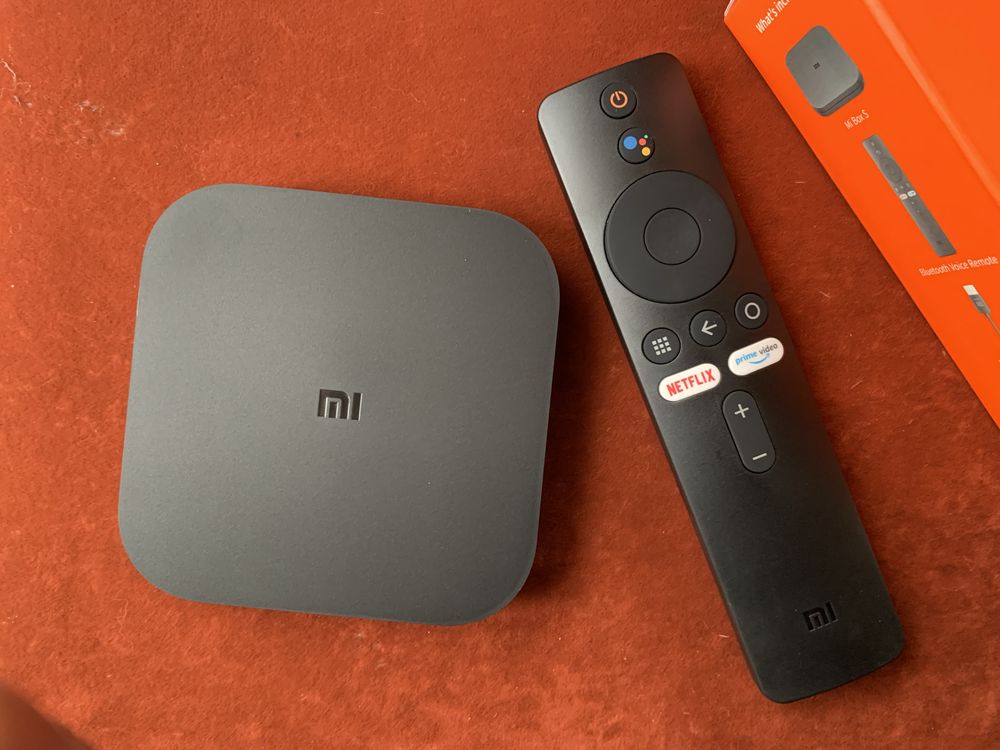 НАЛАШТОВАНИЙ  Xiaomi Mi Box S 4K (2/8) MDZ-22-AG смарт приставка медіа