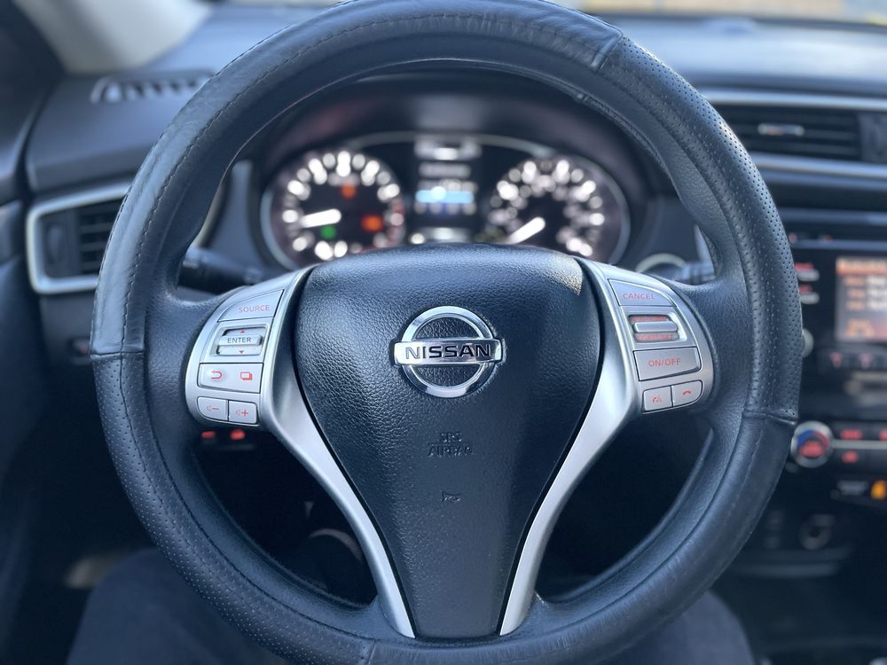 Nissan Rogue 2015 (2016)