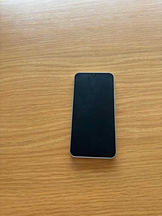 Samsung Galaxy A34 5G – 128 GB / 6 GB RAM – Ótimo Estado