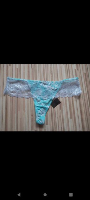 Nowe stringi damskie rozmiar L