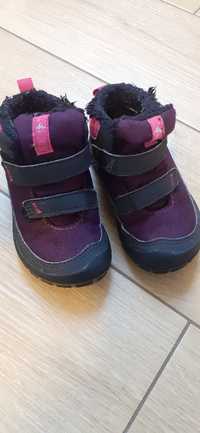 Zimowe buty dla dziewczynki rozmiar 24 Decathlon