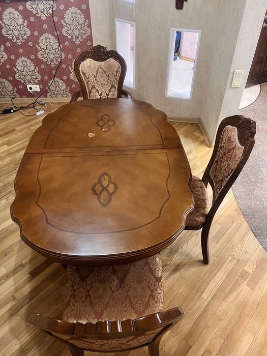 Стіл обідній дубовий розкладний 150/180*100.